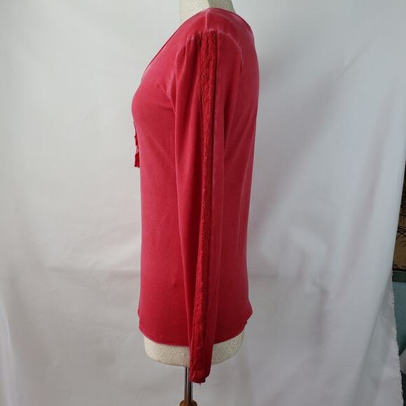 Witness red long sleeve mineral wash tee lace inserts on sleeves Large - Picture 4 of 7